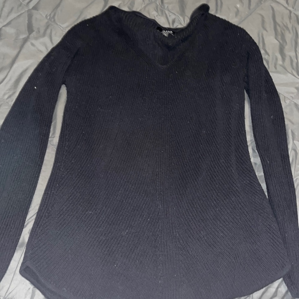 ANA Large Black Vneck pull over sweater